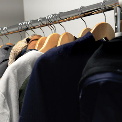 קןלב עץ איכותי לתליית בגדים