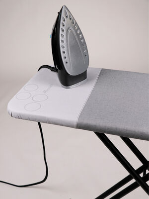 קרש גיהוץ פרמיום ROLSER 130*48 עם משטח מיוחד להנחת המגהץ